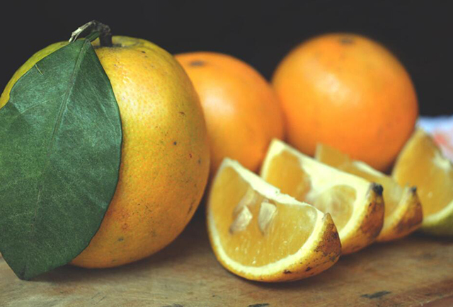 这里的柑橘一年“邮”出1083万件